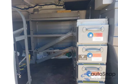 2020 Ford Transit-250 z USA, uszkodzony, nr VIN 1FTBR2YG6LKB18798